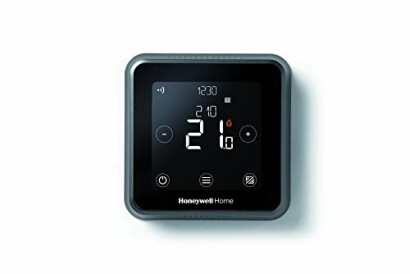 Zwarte Honeywell Home slimme thermostaat met digitaal display.